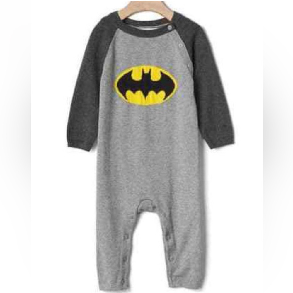 Baby Gap + Junk Food - Knit Cotton Batman Onesie Size 18 - 24 Months